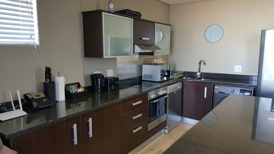 2 Bedroom Property for Sale in Bloubergrant Western Cape
